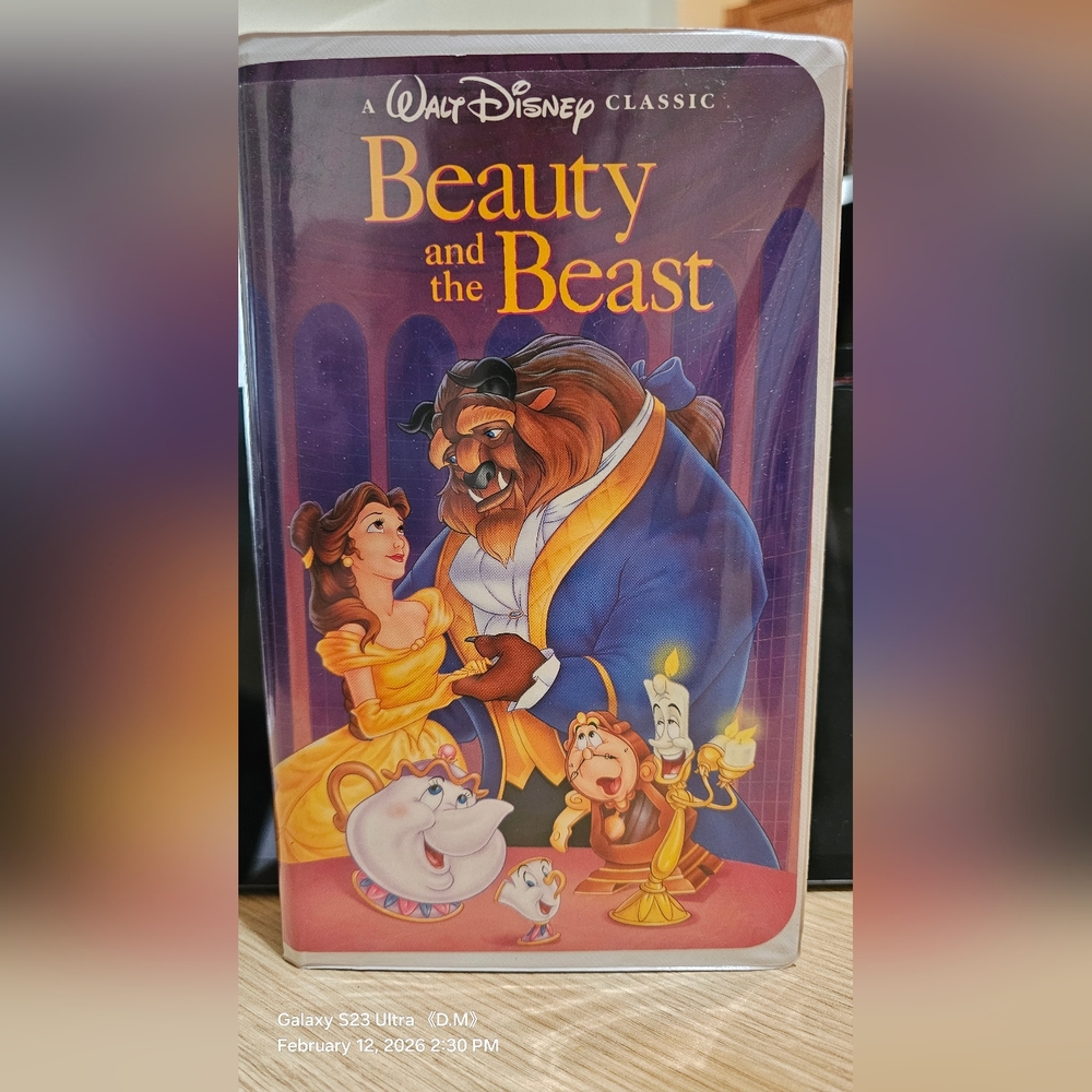 Walt Disney Beauty and the Beast VHS - Purple
